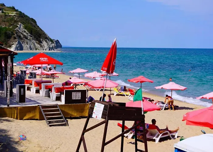 комплекс виста до плажа - Complex Byala Vista Near The Apartmanhotel 4*