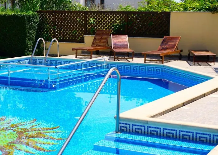 комплекс виста до плажа - Complex Byala Vista Near The Apartmanhotel