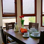 комплекс виста до плажа - Complex Byala Vista Near The Hotel apartamentowy Bjała