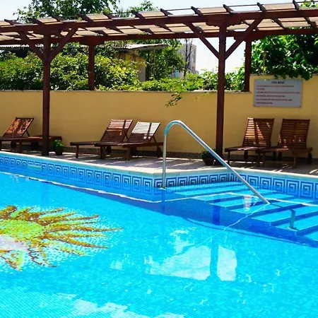 комплекс виста до плажа - Complex Byala Vista Near The מלון דירות ביאלה