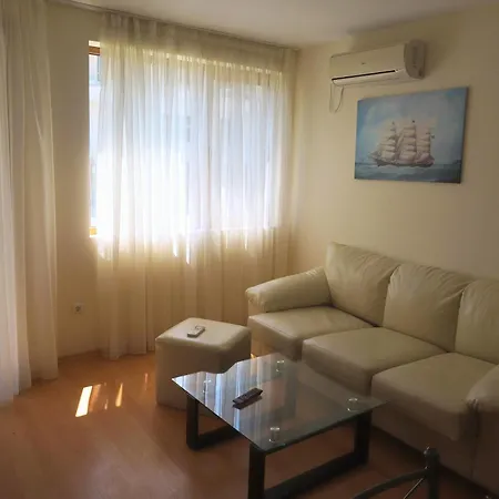 Ξενοδοχείο με διαμερίσματα комплекс виста до плажа - Complex Byala Vista Near The Byala (Varna)