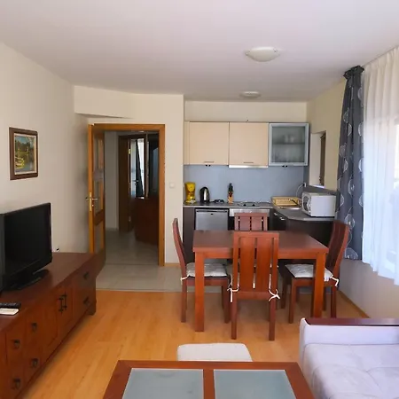 комплекс виста до плажа - Complex Byala Vista Near The Ξενοδοχείο με διαμερίσματα