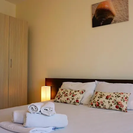 комплекс виста до плажа - Complex Byala Vista Near The Aparthotel Bjala