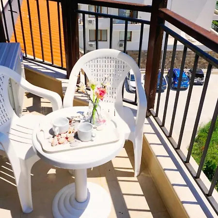 Ξενοδοχείο με διαμερίσματα комплекс виста до плажа - Complex Byala Vista Near The Byala (Varna)